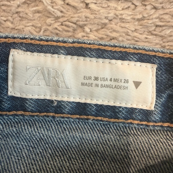 Zara  Crossover  Waist Jeans - Picture 10 of 10